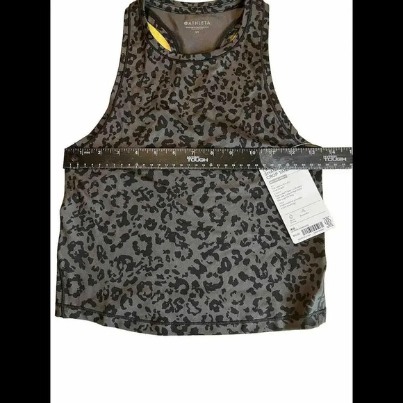 Athleta Leopard Shanti Crop Tank NWT - Picture 4 of 6